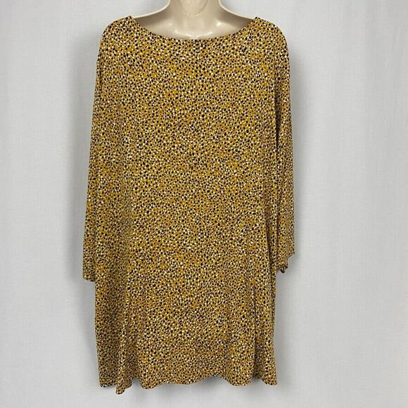 Susan Graver Liquid Knit Top Womens 4X Yellow Polka Dot Square Neck Elbow Sleeve - Picture 5 of 14